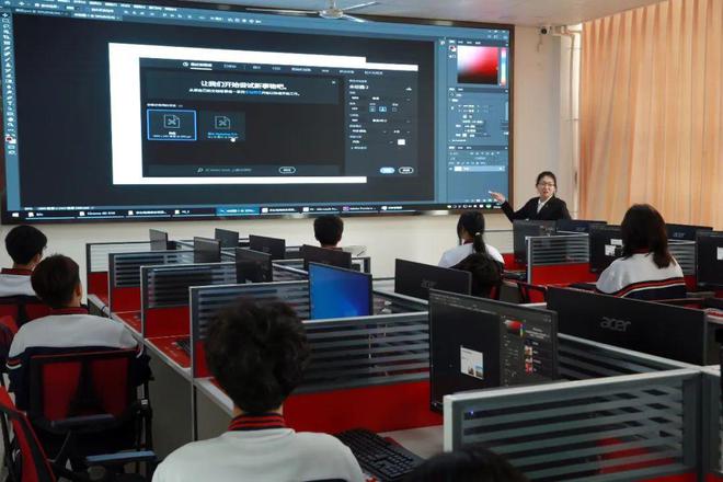 必看!四大宝藏专业毕业即逆袭澳门新葡京网页初中毕业女生(图5) 必看!四大宝藏专业毕业即逆袭澳门新葡京网页初中毕业女生(图5)